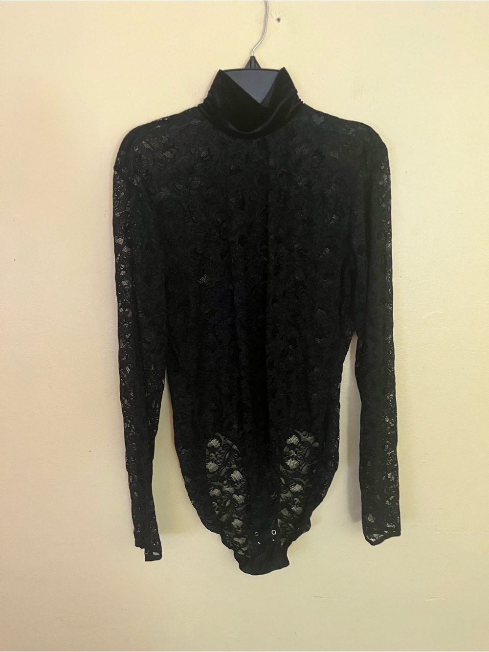 Fredericks of Hollywood Black sheer lace  Bodysuit w velour turtleneck size L